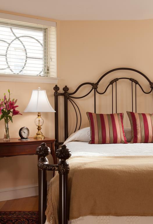 Woodley Park Guest House วอชิงตัน ภายนอก รูปภาพ