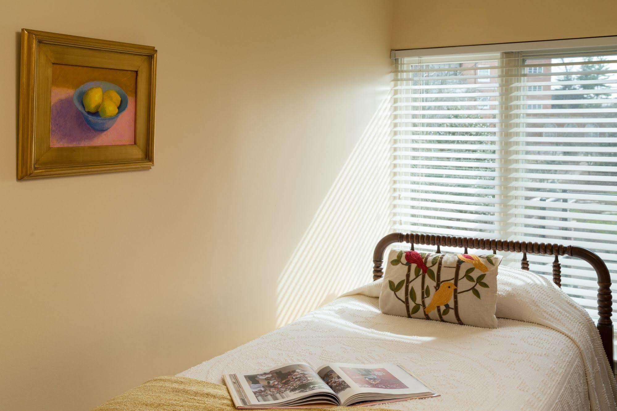 Woodley Park Guest House วอชิงตัน ภายนอก รูปภาพ